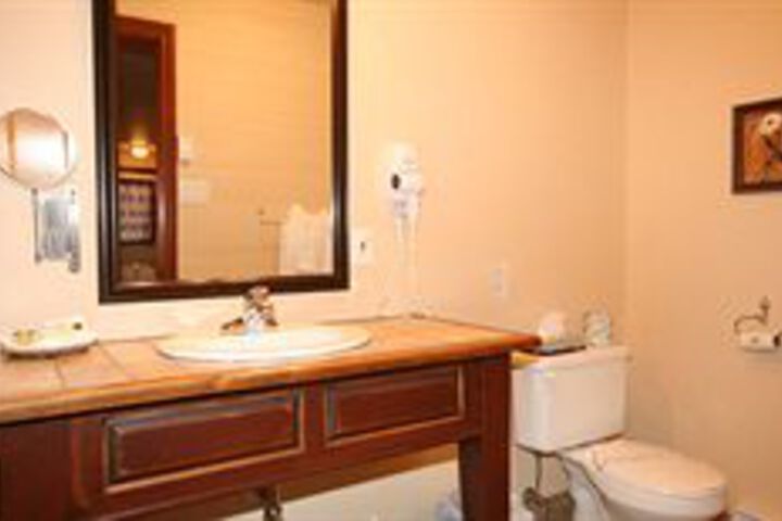 Room 5 of 75