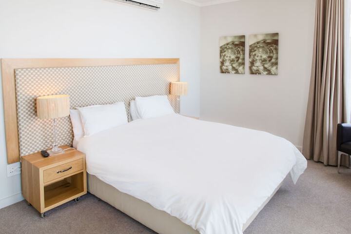 Room 12 of 78