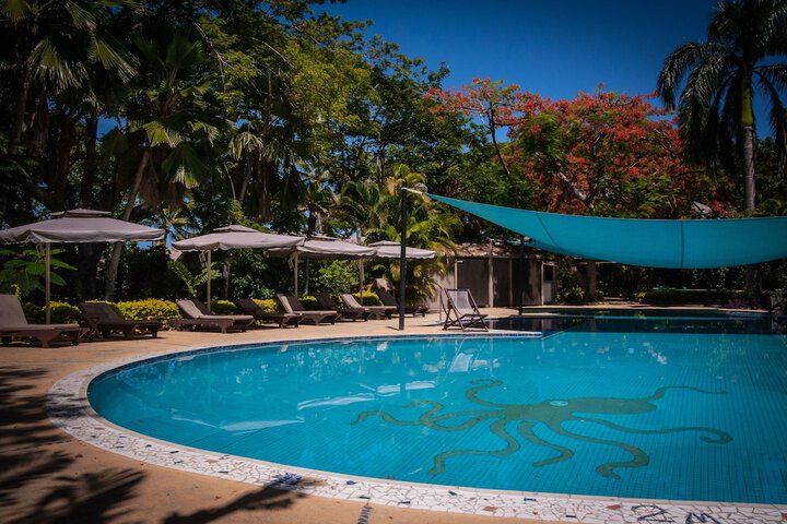 Pool 112 of 157