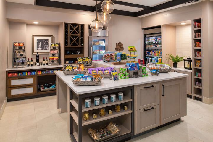 Snack bar