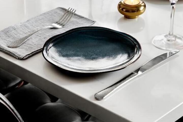 Dining 27 of 37