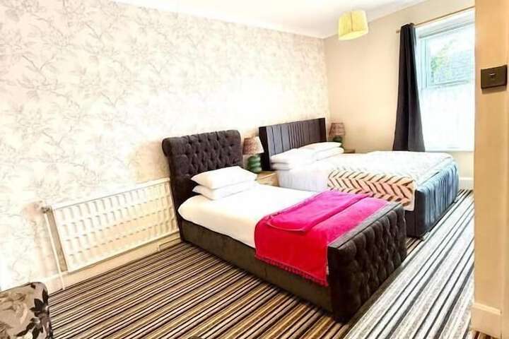 Room 42 of 66
