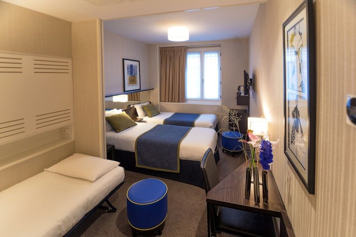 Room 14 of 61
