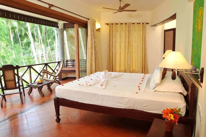 Room 4 of 20