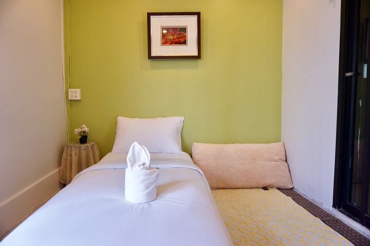 Room 21 of 167