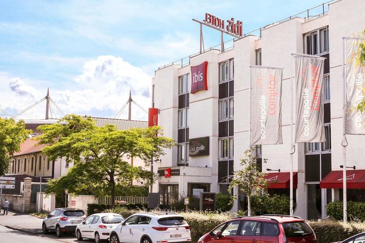 Hotel 79 of 79