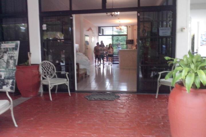 Entrance & Lobby