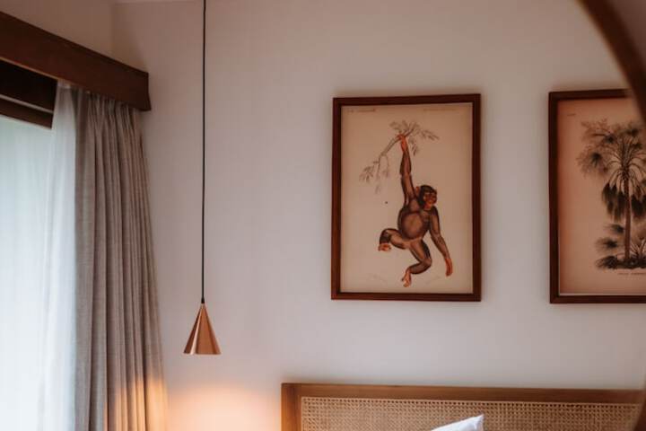 Room 8 of 58