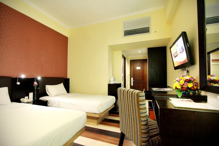 Room 17 of 49