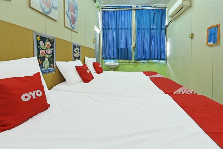 Room 38 of 43
