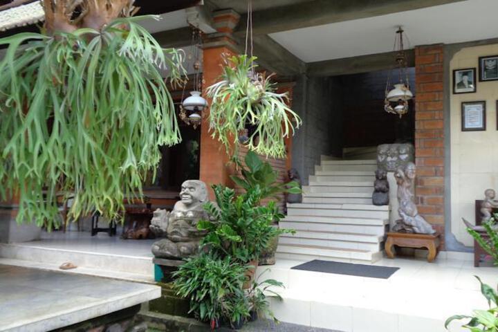 MAWAR HOMESTAY