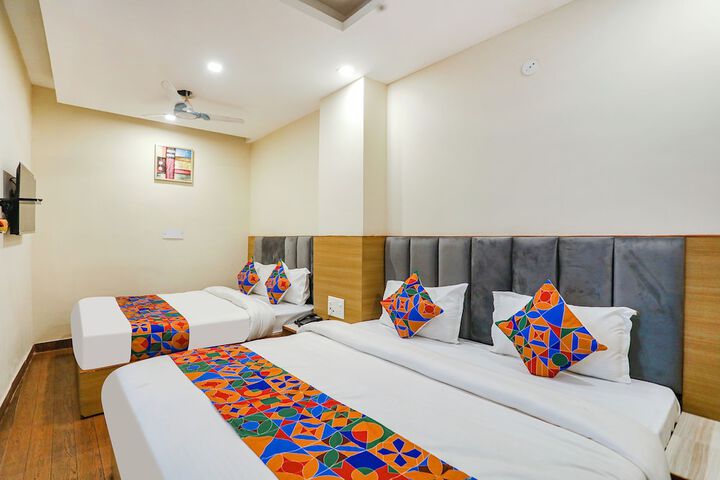 Fabhotel Js Pearl