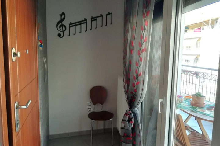 Room 2 of 20