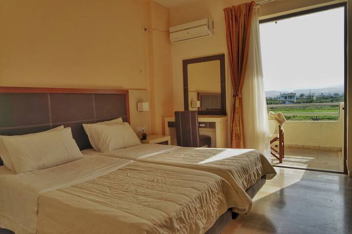 Room 20 of 53