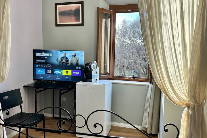 Room 20 of 29