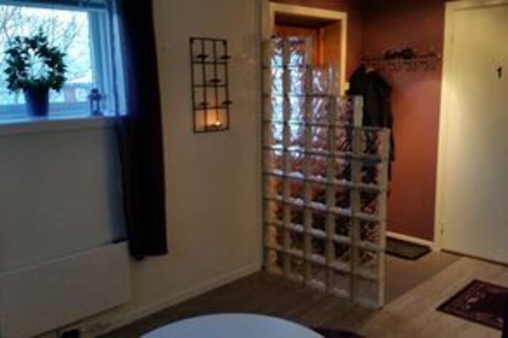 Room 42 of 46