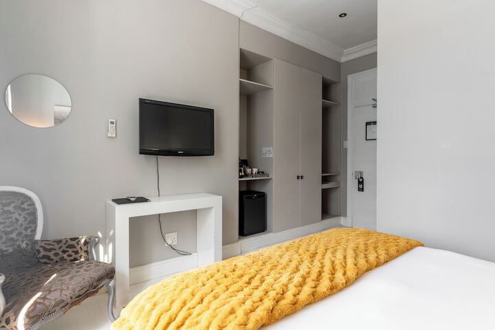 Room 21 of 55