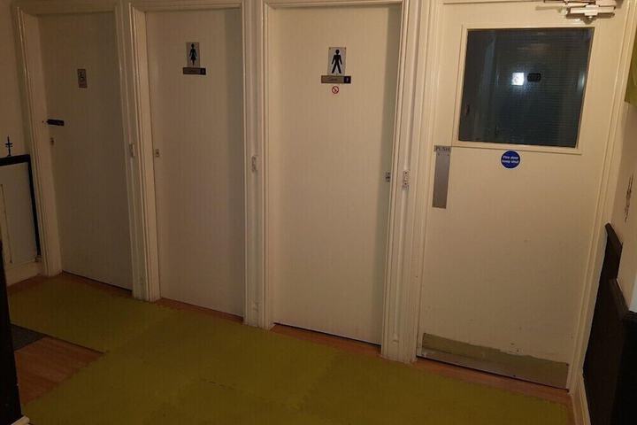 Ballroom/Hall 30 of 35