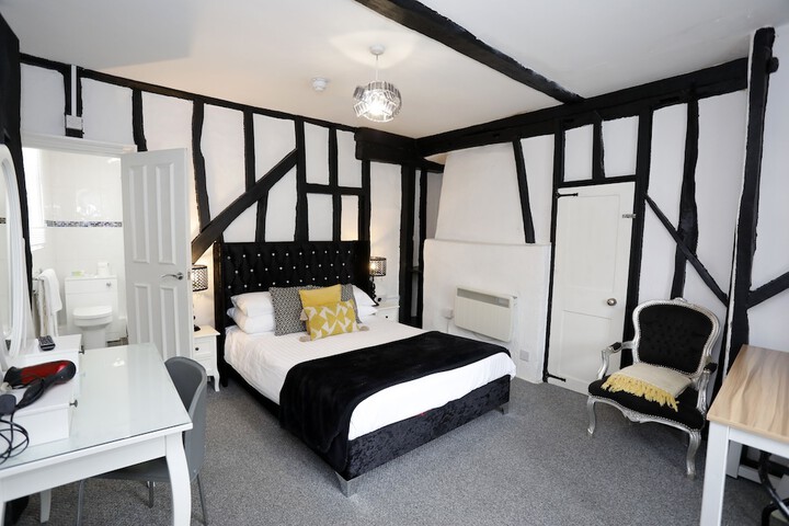 Room 41 of 63