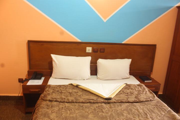Room 24 of 55