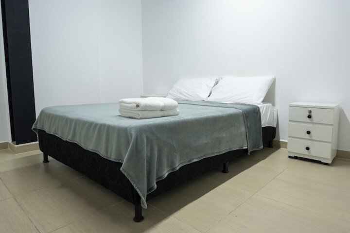 Room 40 of 72