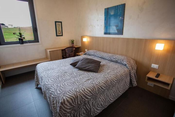 Room 46 of 86