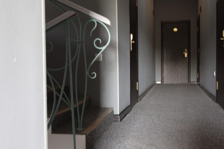 Ballroom/Hall 15 of 19