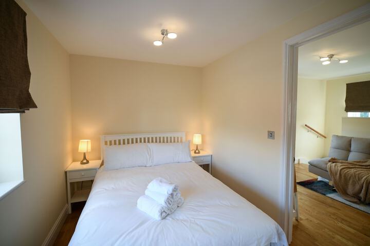 Room 6 of 34