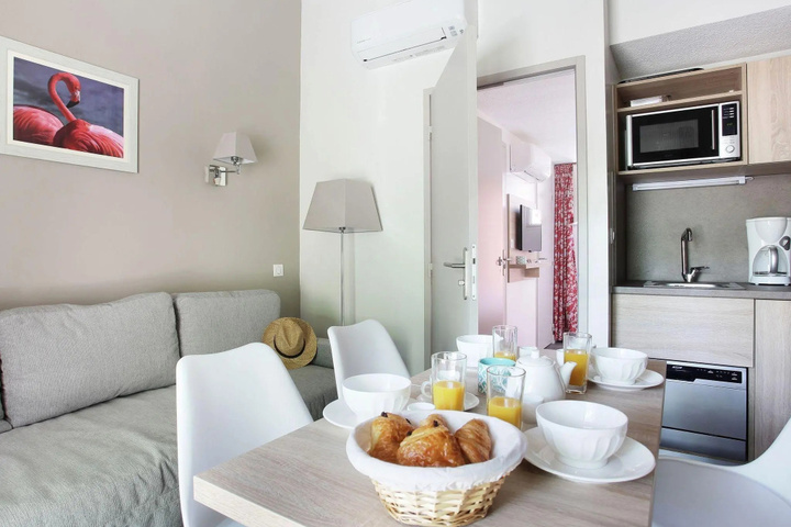 Beautiful Holiday Home With air Conditioning in the Camargue