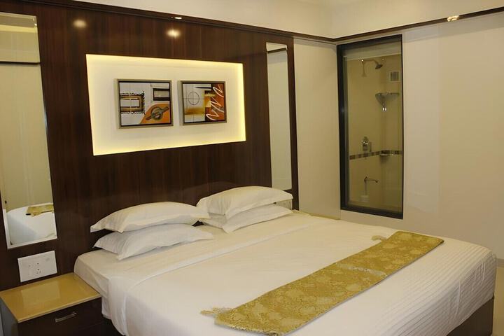 Room 20 of 36