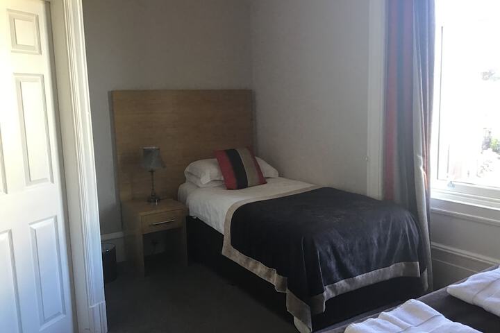 Room 42 of 57