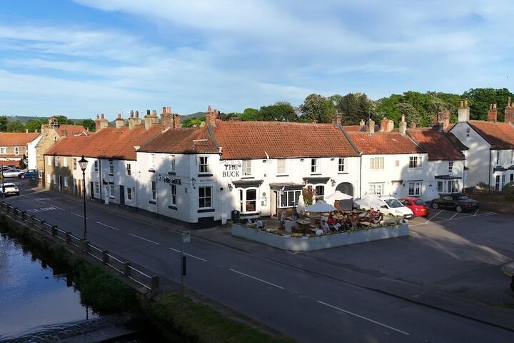 The Buck Hotel