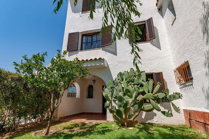 Fabulous Holiday Home in Miami Platja With Sea Views