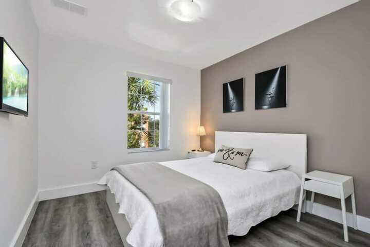 Room 20 of 79