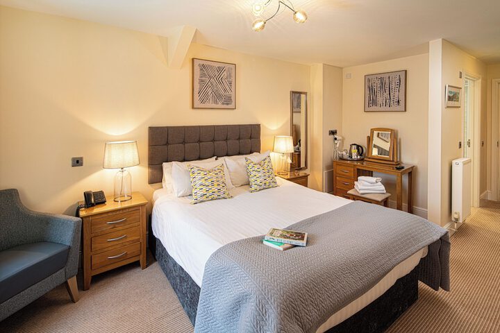 Room 4 of 26