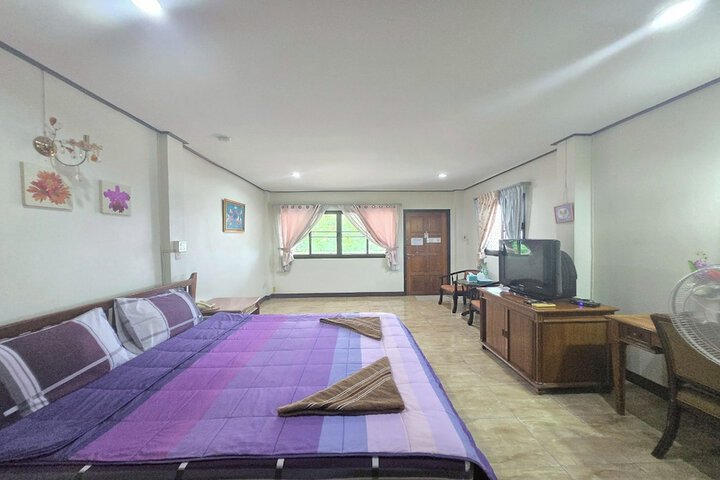 Room 5 of 59