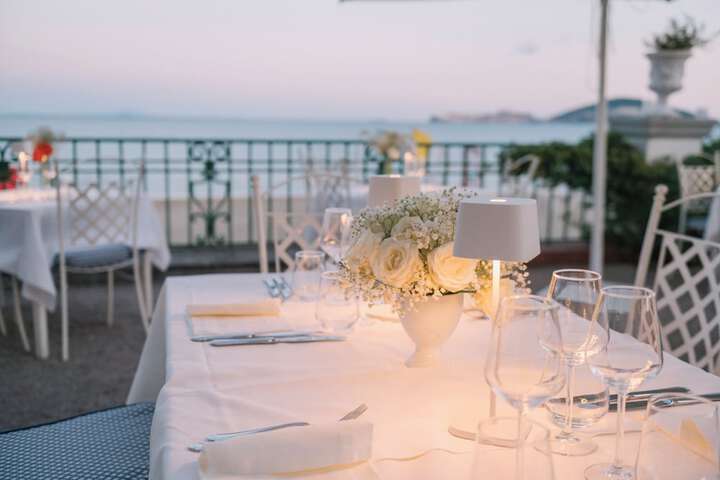 Dining 107 of 129