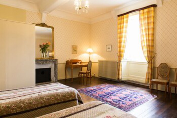 Room 48 of 70