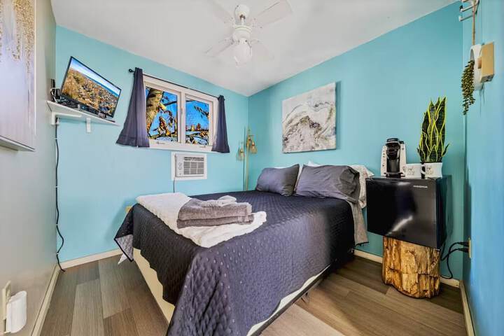 Room 18 of 35