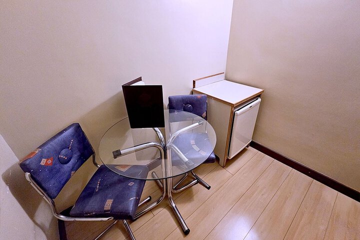 Room 47 of 115