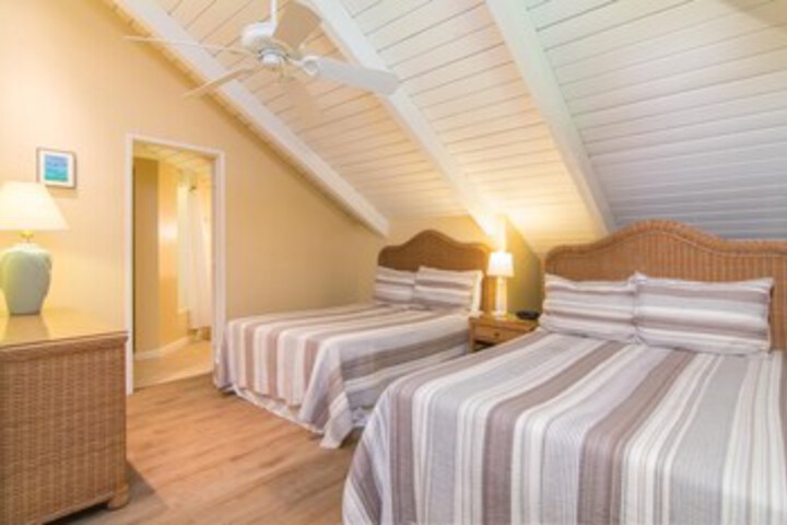 Room 16 of 120