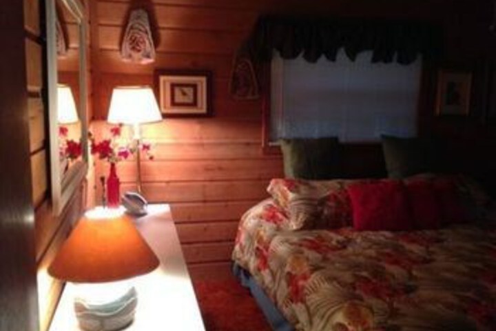 Room 4 of 34