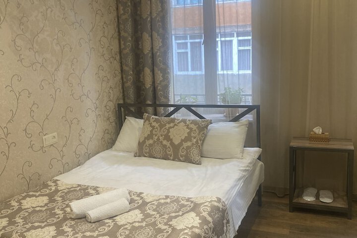 Room 8 of 64