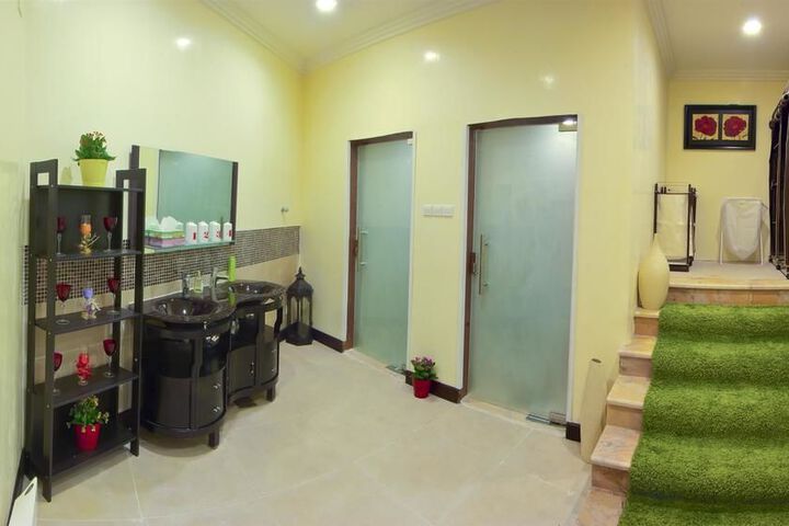 Photo 7