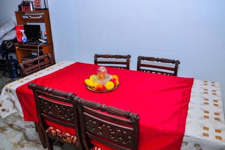 Dining Photos