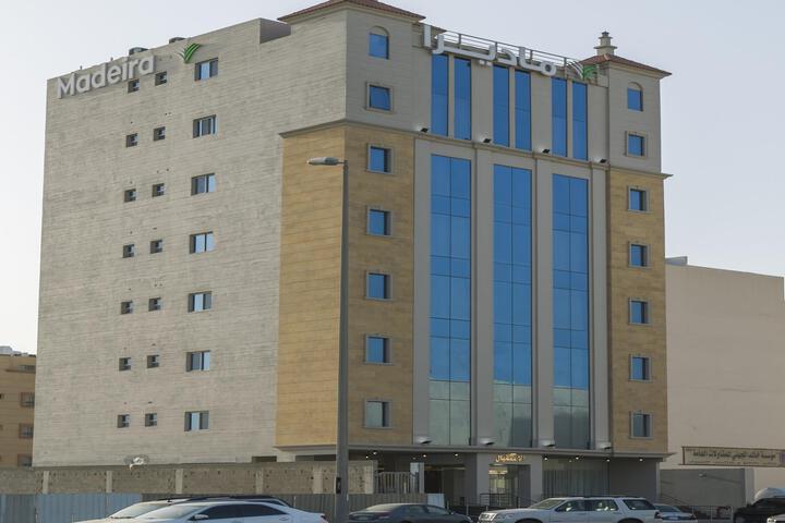 Madeira Hotel and Suites