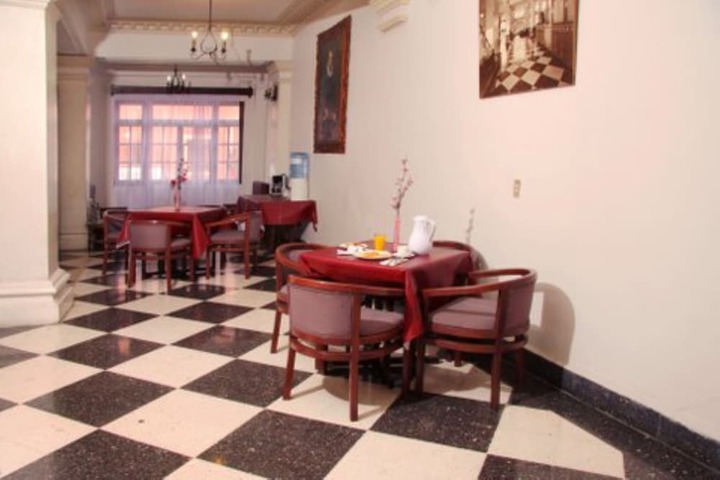 Dining Photos
