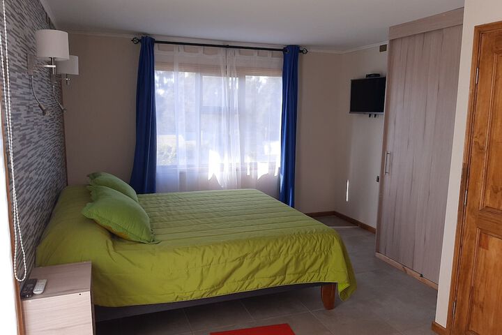 Room 16 of 40