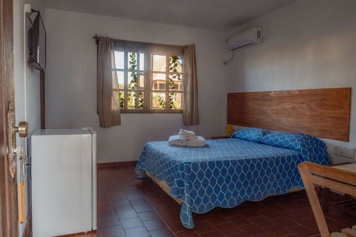 Room 2 of 31
