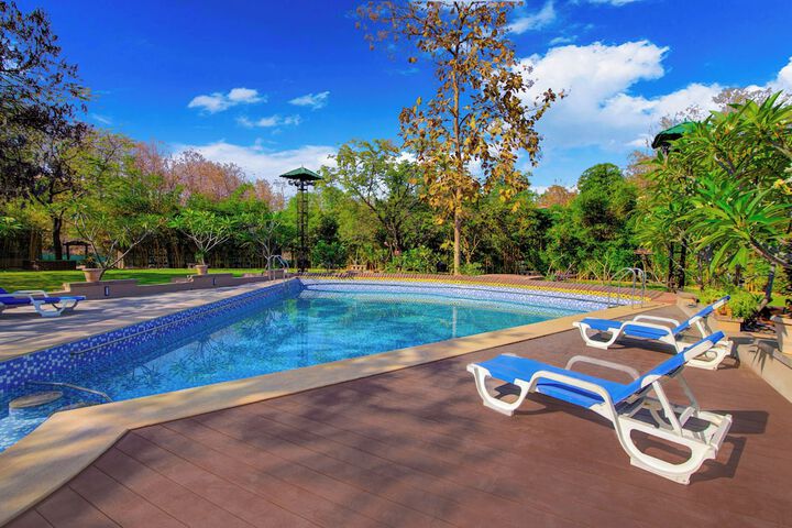 Pool 7 of 29